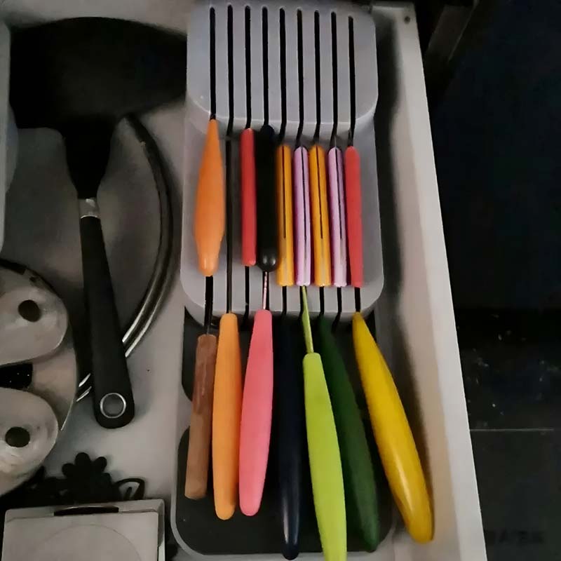 Praktyczny pojemnik na noże do – Kitchen Baking Tray Storage recenzja i cena